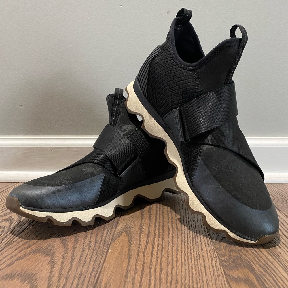 Sorel Kinetic Sneaker, size 10.5